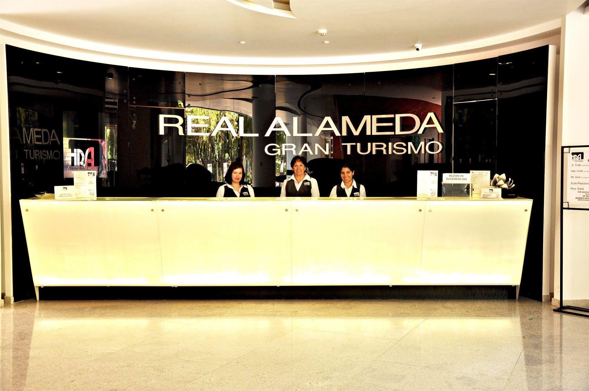 Hotel Real Alameda De Querétaro Extérieur photo